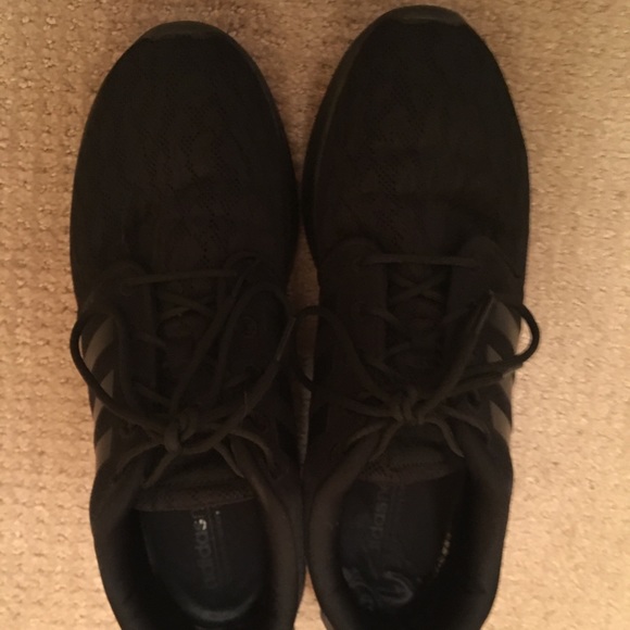 Adidas Women's Cloudfoam QT Racer Shoes - Picture 2 of 4